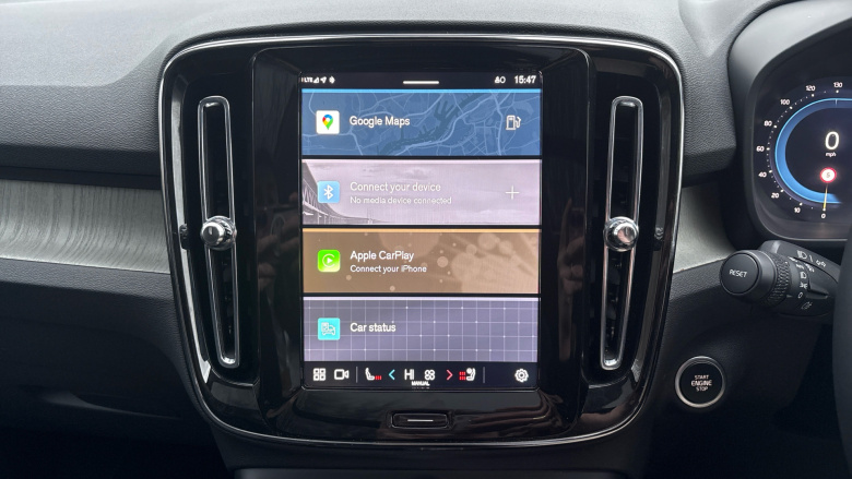 Volvo XC40 2.0 B4P Ultra Dark 5dr Auto Petrol Estate